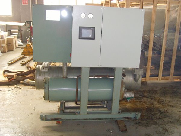 中兴镇酒店中央空调不停机清洗方法介绍